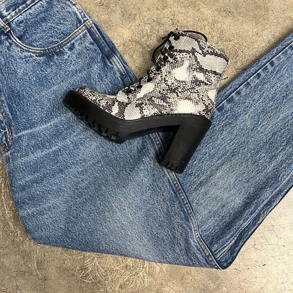 Vintage high-rise denim - Picture 3 of 8